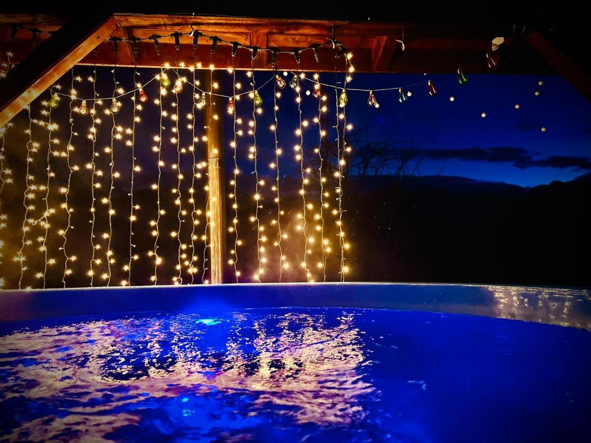 Ohana Boutique Hotel Vistea de Sus Ngoại thất bức ảnh